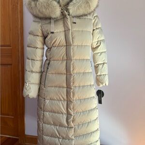Tahari Puffer Coat with Faux Fur Hood. Color is Pale Oak NWT $420